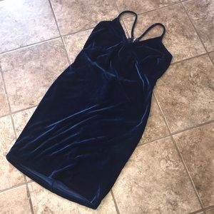 Blue Velvet  🦋 backless dress